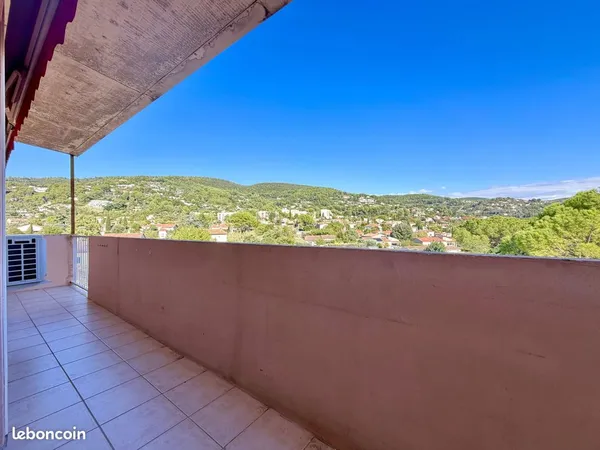 Appartement 5 pièces 94 m²