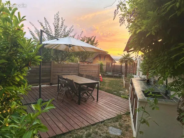 Loft d'exception à Veyrier-du-Lac (143m2 utile) • Vue lac • Haut rendement locatif