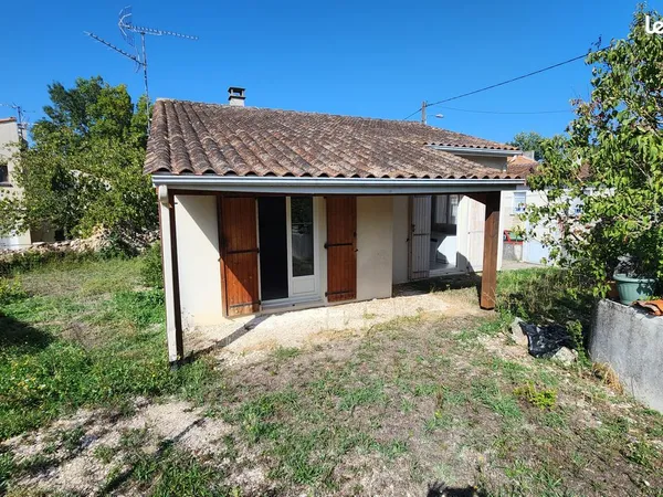 Maison de plain-pied 74 m² - 2 ch. - Jardin clos Sud & Garage - Ruelle-sur-Touvre (Les Seguins)
