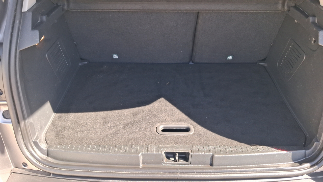 Renault Captur TCe 120 Energy — photo 13
