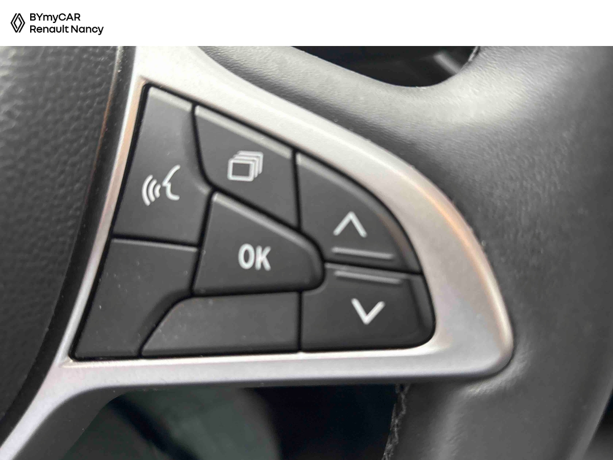 Dacia Jogger Hybrid 140 7 places GSR2 — photo 23