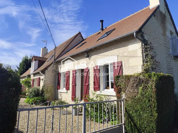 LONGERE ENTIEREMENT RENOVEE - JARDIN CLOS -