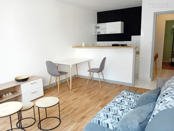 Studio meublé avec place de parking