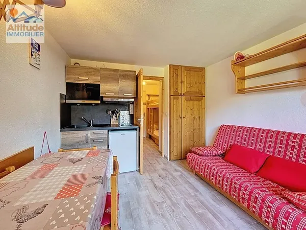 Studio 1 pièce 18 m²