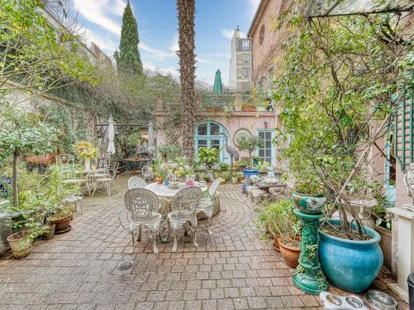 Vends maison calme et ensoleillée