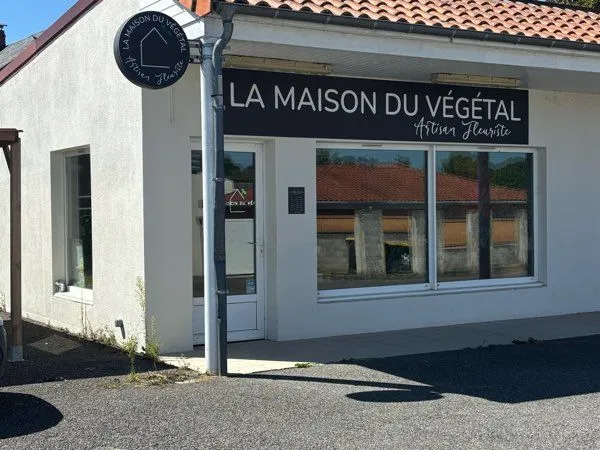 🌟 À SAISIR - Fonds de commerce / local commercial - Juillan - 69 000 BELLE OPPORTUNITÉ COMMERCIALE S