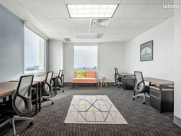 Bureau privé à louer pour 5 personnes à Puteaux, La Defense Tour Initiale Puteaux