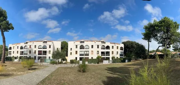 Appartement Saint Georges De Didonne 26 m2+ terrasse 150 M Plage