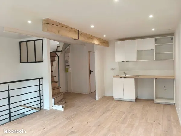 Superbe T3 Rénové, Proche Centre Yssingeaux