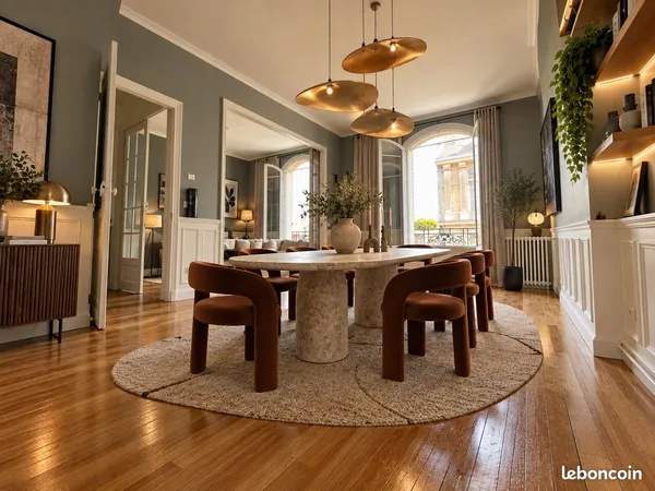 Appartement 5 pièces 130 m²