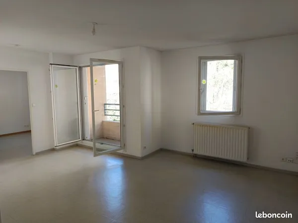 Appartement T2 - 47,30m² - 1ème étage - 58405032