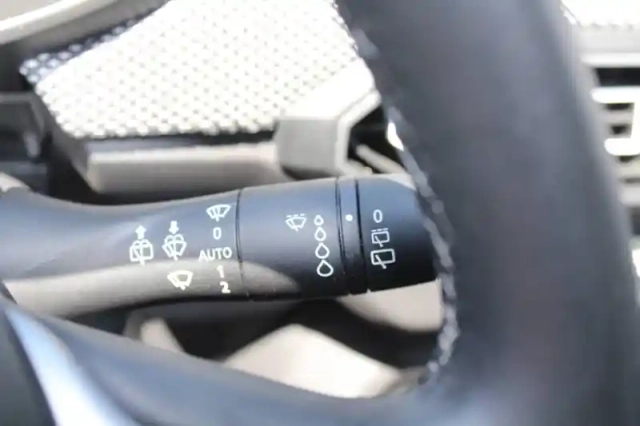 Dacia Sandero eco-g 100 — photo 34