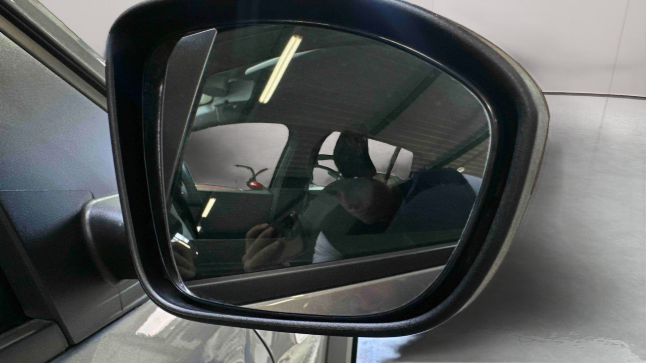 Dacia Sandero ECO-G 100 GSR2 — photo 10