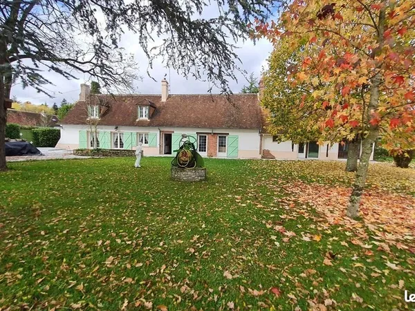 Propriété 10 pièces 223 m²