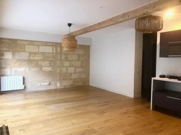 APPARTEMENT 4 PIECES- SECTEUR GARE ST JEAN
