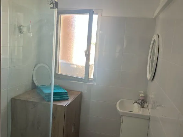Appartement T3 Six fours plage