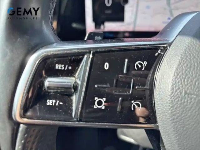 Renault Megane e-tech ev40 130ch standard charge — photo 16