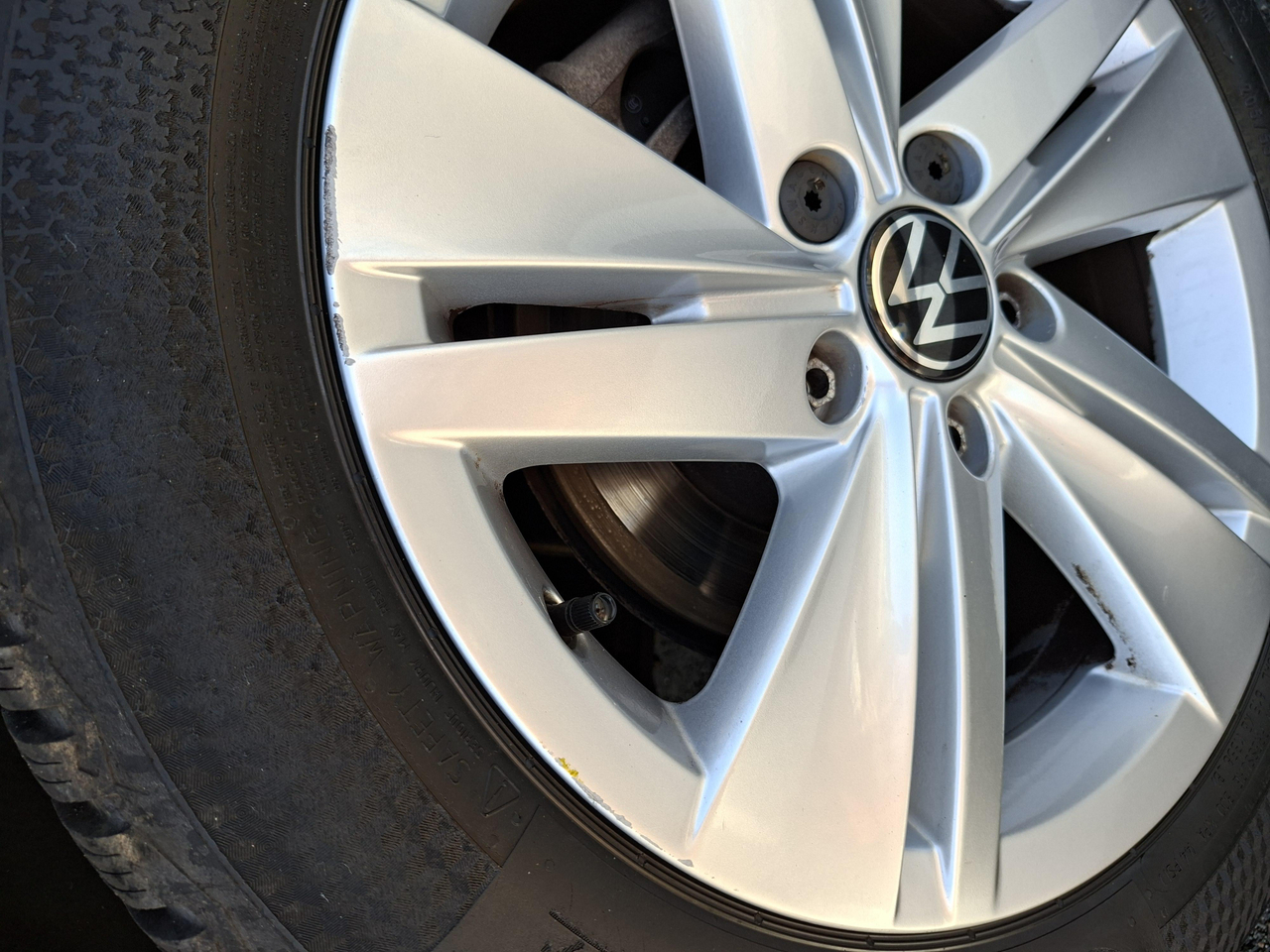 Volkswagen Golf 2.0 TDI SCR 115 DSG7 — photo 24