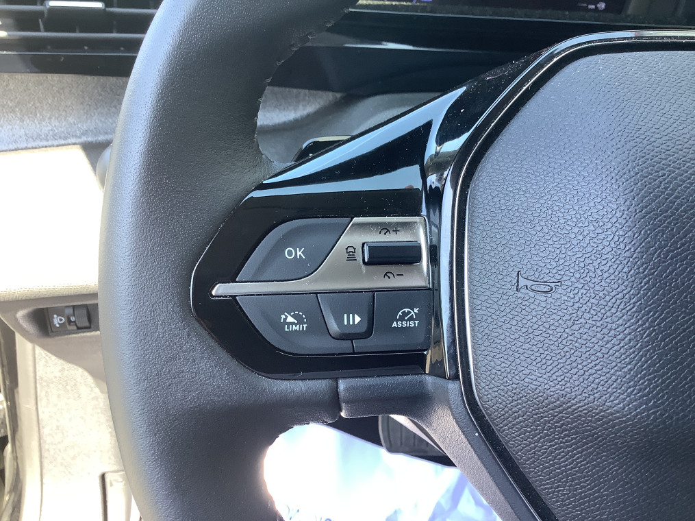 Peugeot 308 — photo 19