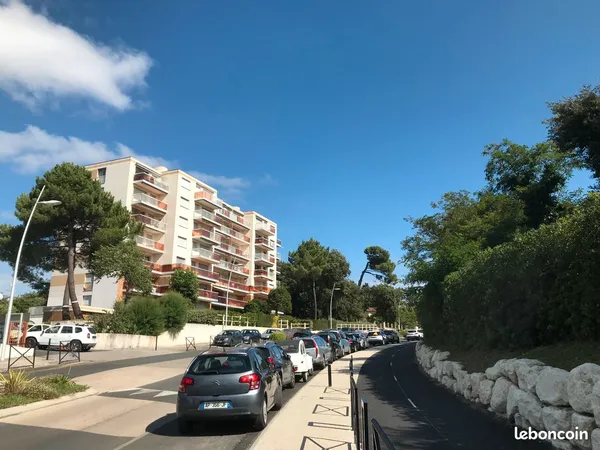 T2 Standing - 100 m Plage de Nauzan - Balcon 9 m² - Parking - Location meublée - Fibre
