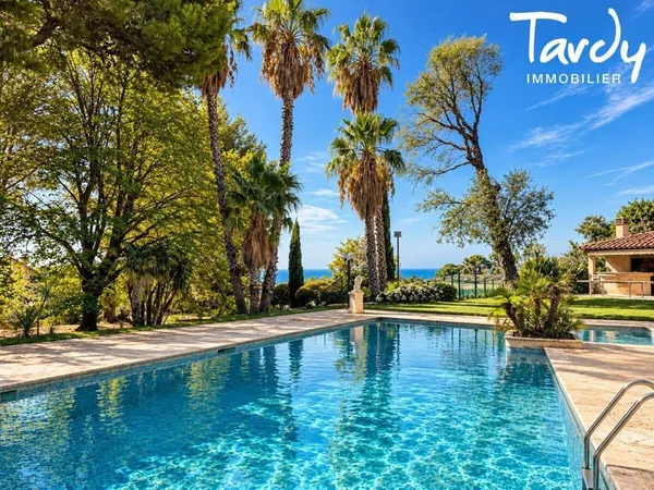 Villa 6 pièces 200 m²