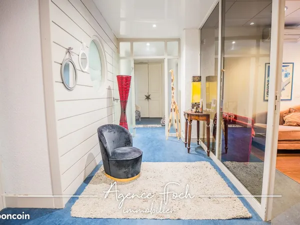 Appartement 5 pièces 145 m²