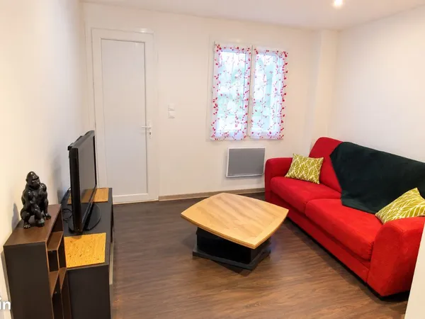 T2 meublé tout équipé 40 m² - Garage + parking + extérieur - Pont-de-Beauvoisin 73