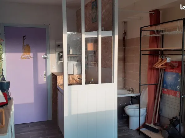 Sainte adresse centre. Studio meuble en residence petit loyer tout compris