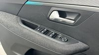 Peugeot 208 1.2 PureTech 100ch S&S Style 118g — photo 16