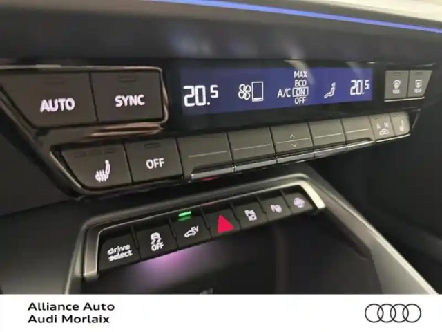Audi A3 sportback 40 tfsi e 204ch phev s line s tronic 6 — photo 15