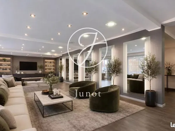 Maison 7 pièces 265 m²