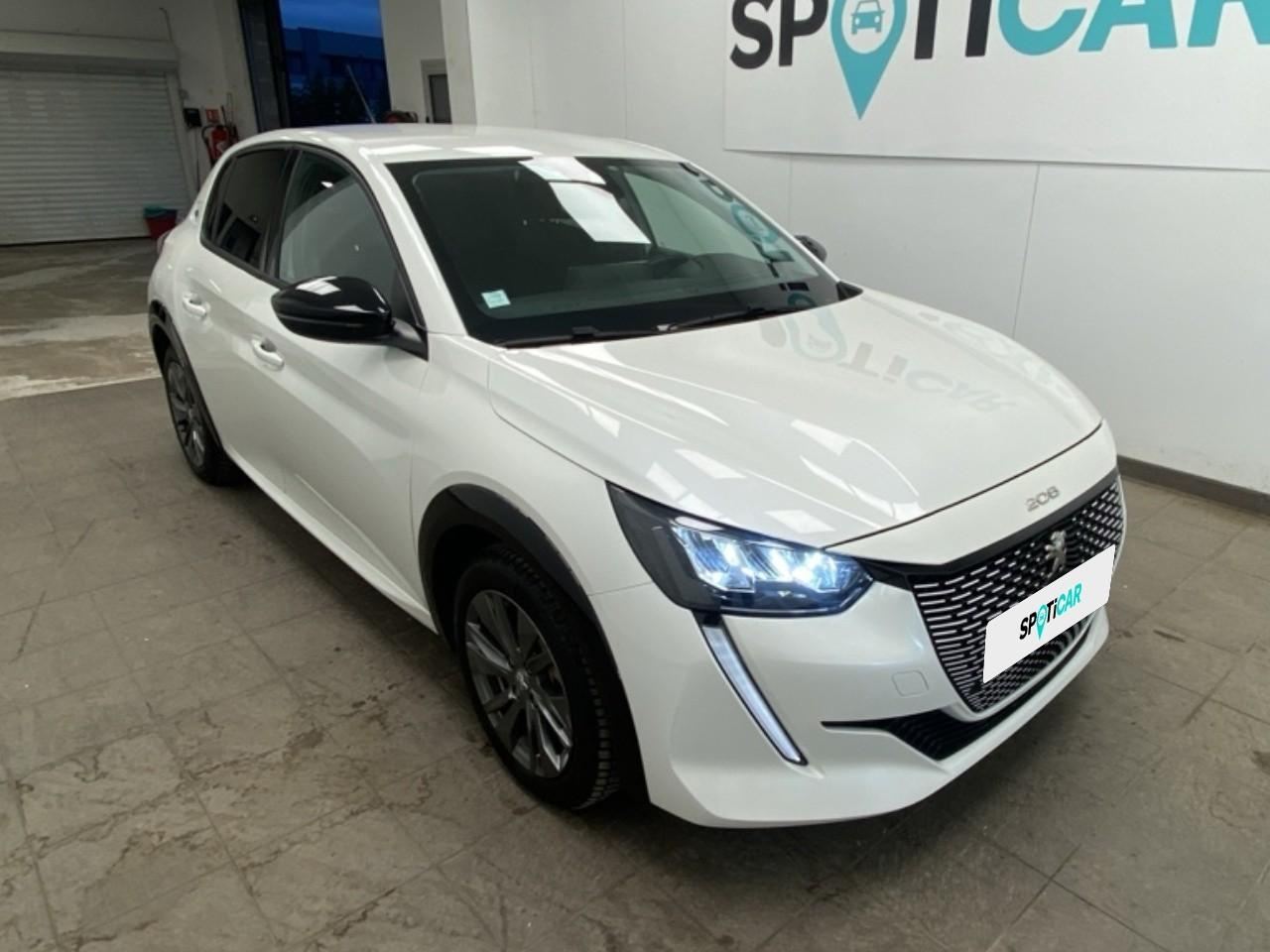 Peugeot 208 electrique 50 kwh 136ch allure — photo 3
