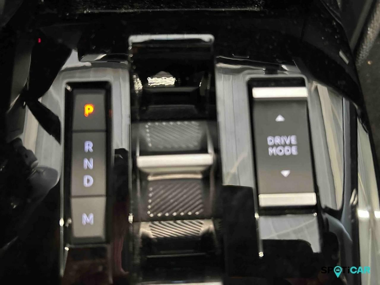 Citroën C4 X puretech 130 s&s eat8 shine — photo 16