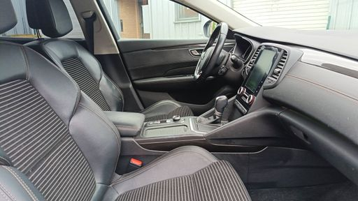 Renault Talisman Estate 1.6 dCi 160 EDC6 - Business Intens – 2017 – 142800 km – Diesel – Boîte Automatique — photo 13