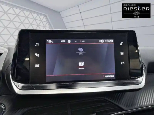 Peugeot 2008 puretech 100 s&amp;s bvm6 — photo 20
