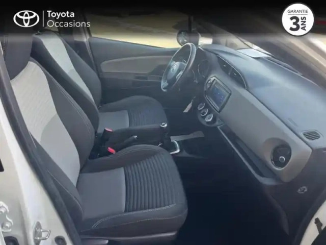 Toyota Yaris 70 vvt-i france connect 5p my19 — photo 6