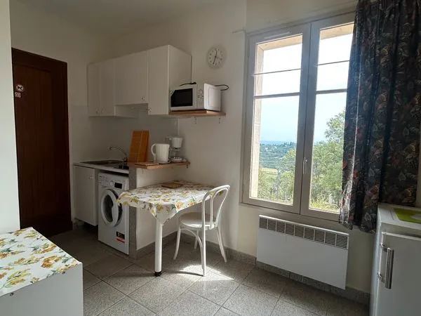 Appartement Location Marcy-l'Étoile 1p 16m² 610€
