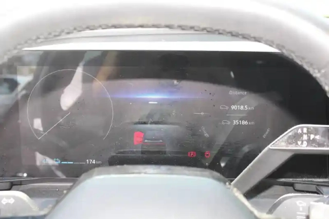 Renault Megane e-tech ev60 220 ch super charge — photo 32