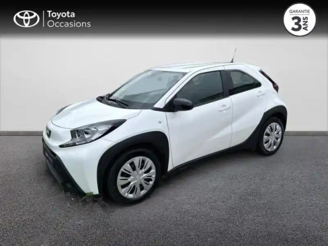Toyota Aygo X 1.0 vvt-i 72ch dynamic — photo 1