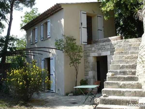 Charmante maison de vacances avec vue panoramique en Provence, Lubéron