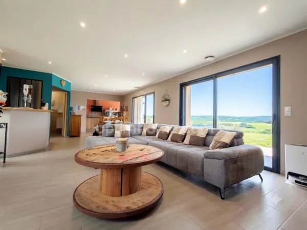 Maison 5 pièces 157 m²