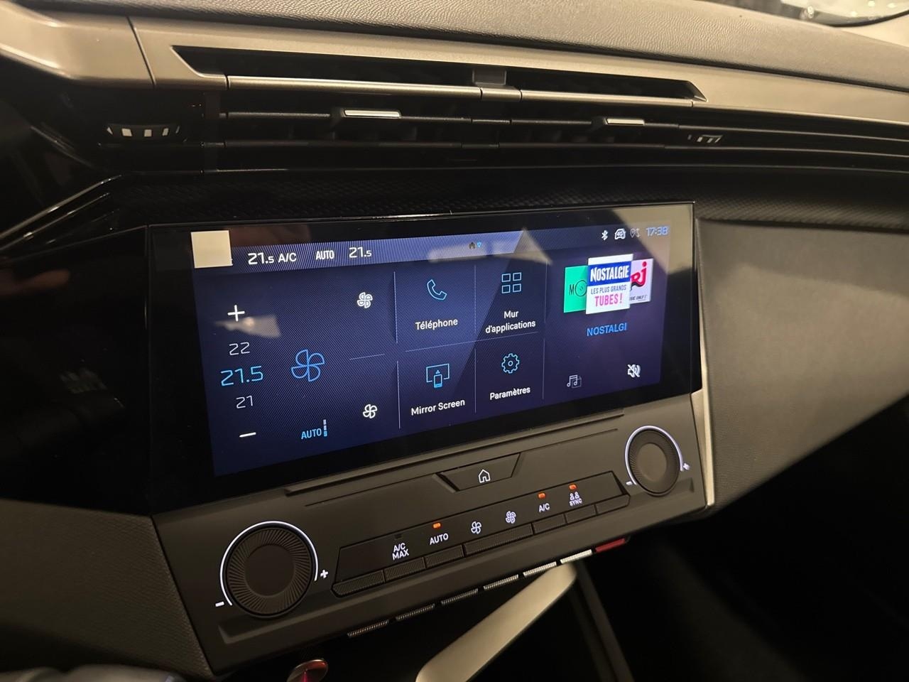 Peugeot 308 1.2 hybrid 145ch style e-dcs6 — photo 12