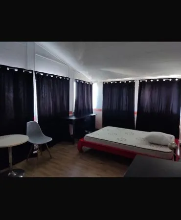 Chambre colocation Trois Mares