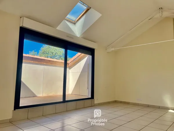 Loft Sisteron 4 pièce(s) 101 m² sur l'axe du centre-ville