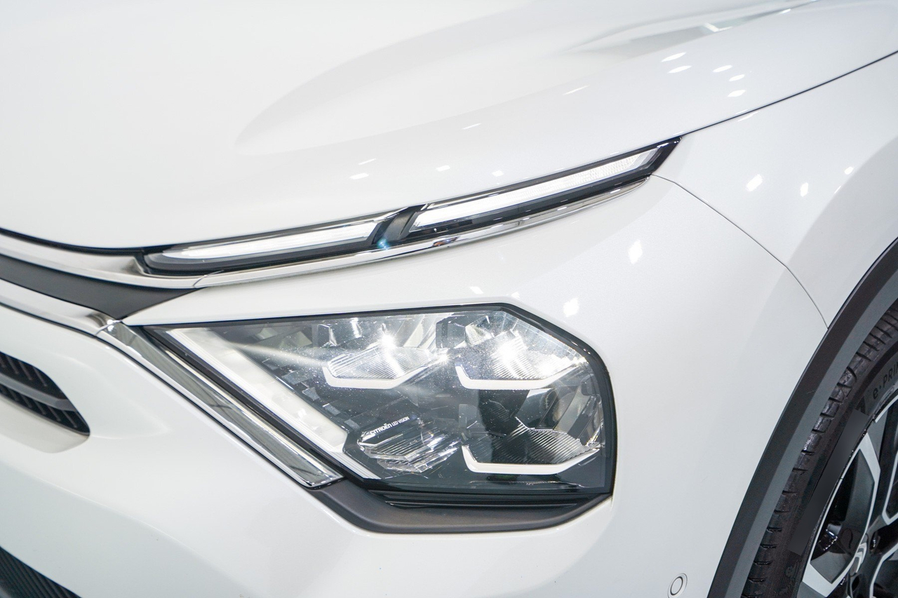 Citroën C4 X — photo 9