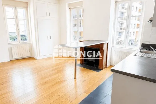 Appartement 3 pièces 55 m²