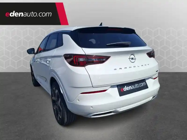 Opel Grandland hybrid 225 ch bva8 — photo 3