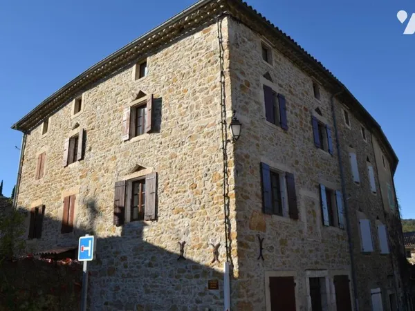 Maison 5 pièces 160 m²