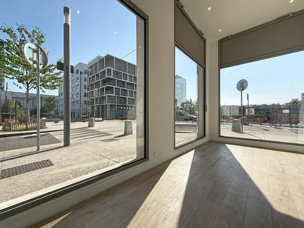 Local commercial 44 m²