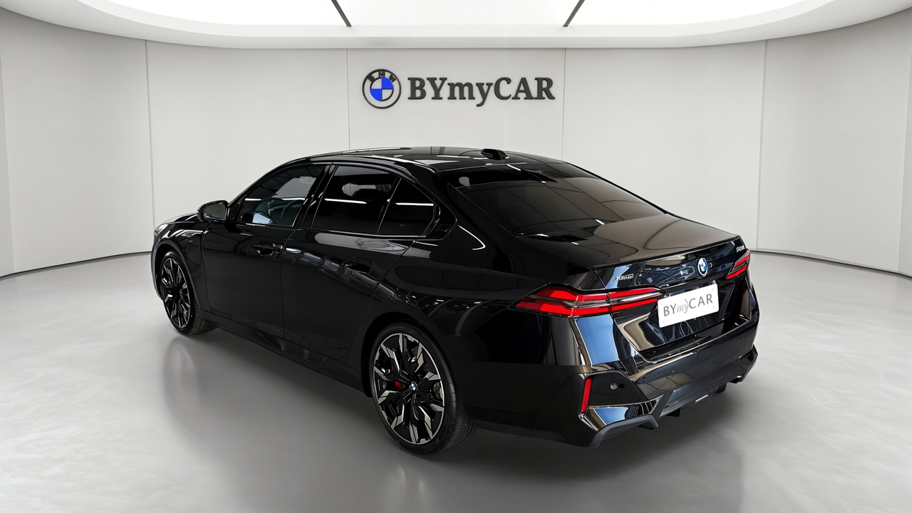 BMW 550e xDrive PHEV 489 ch BVA8 — photo 3